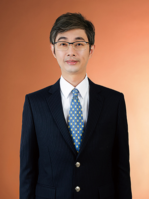 泓捷處 肖像