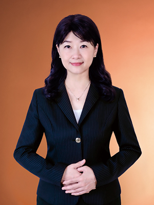 邱惠美 肖像