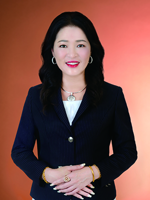 邱芳羱肖像