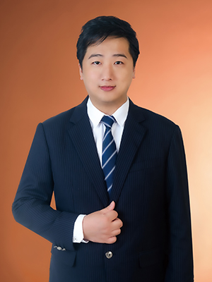 簡重文 肖像