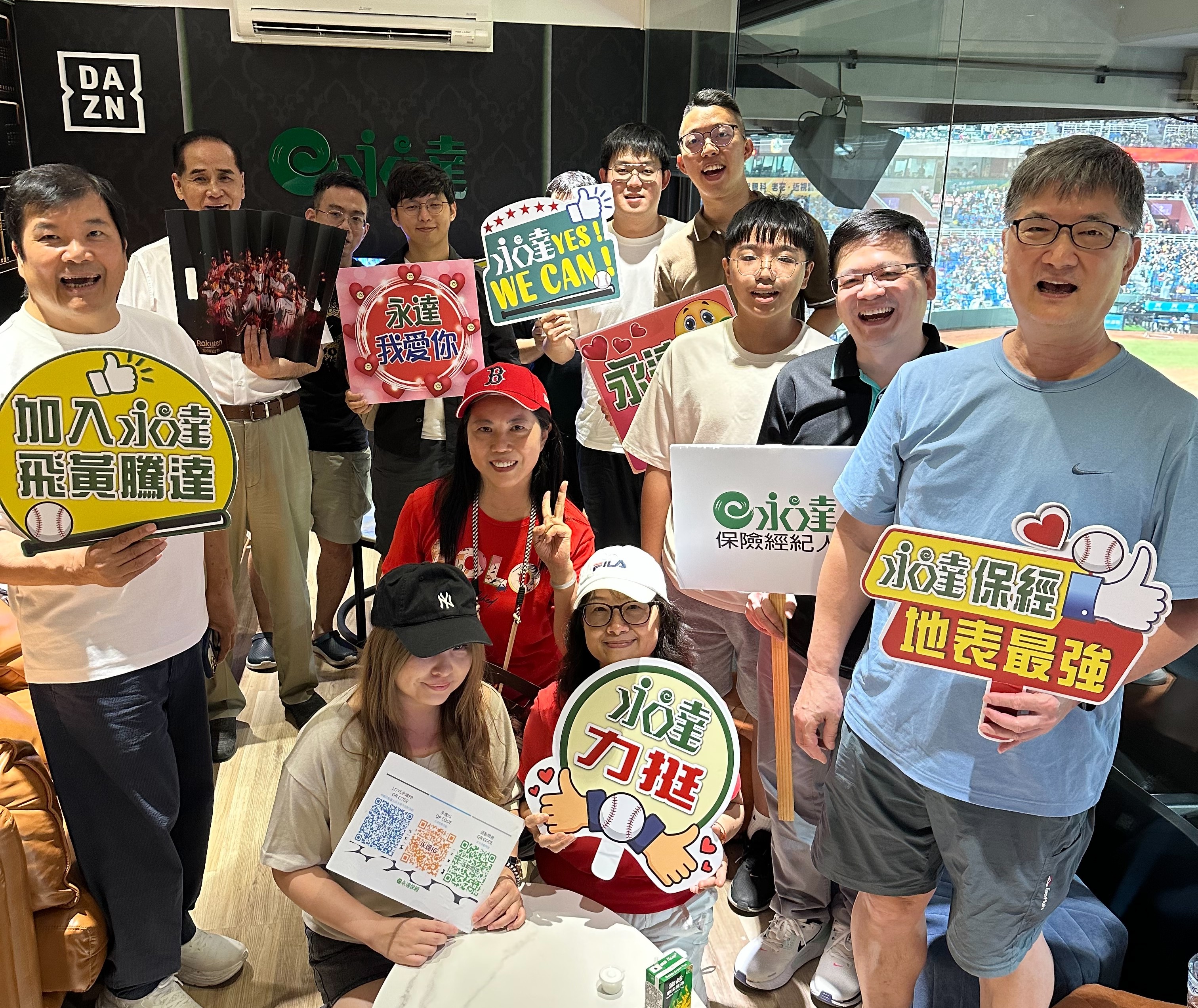 大海團隊菁英在棒球的熱血節奏中,共享相聚時光。