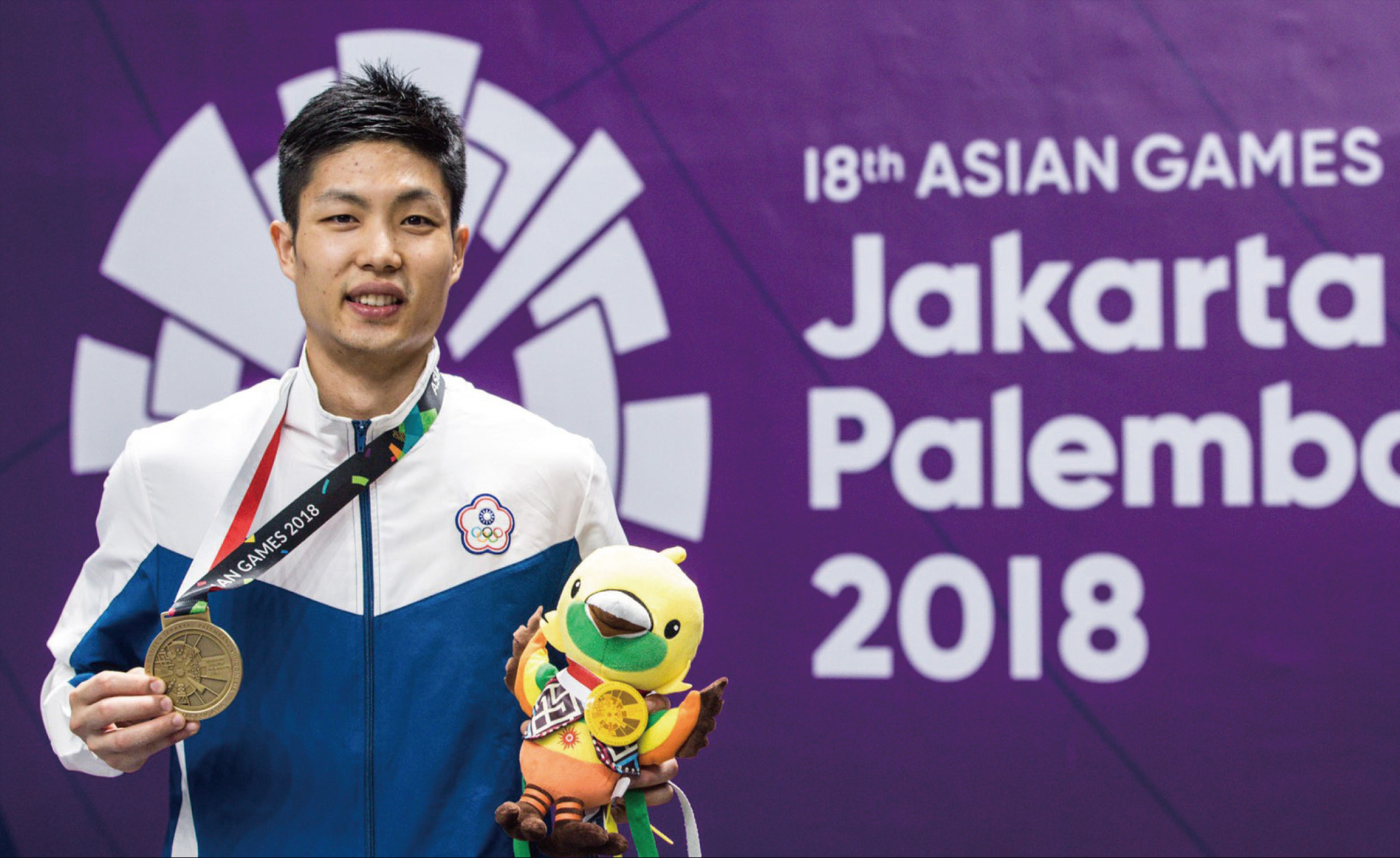 2018年亞洲運動會羽毛球賽男單銀牌。